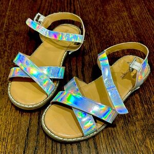 Iridescent girls sandals